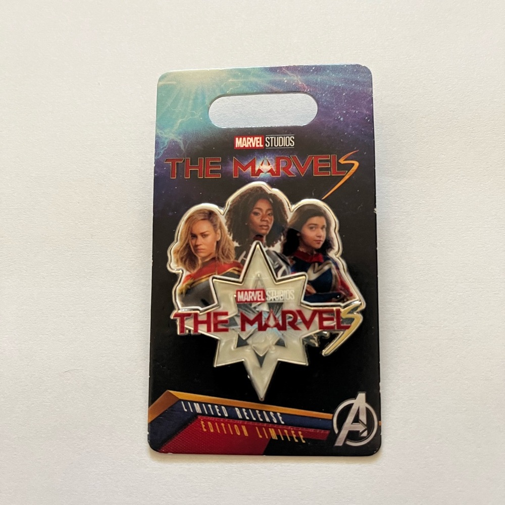 Disney Park Marvel Limited Release The Marvels Limited Release Enamel Pin